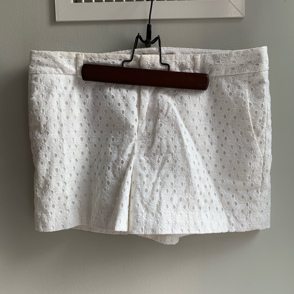 Banana Republic white Peplum Shorts